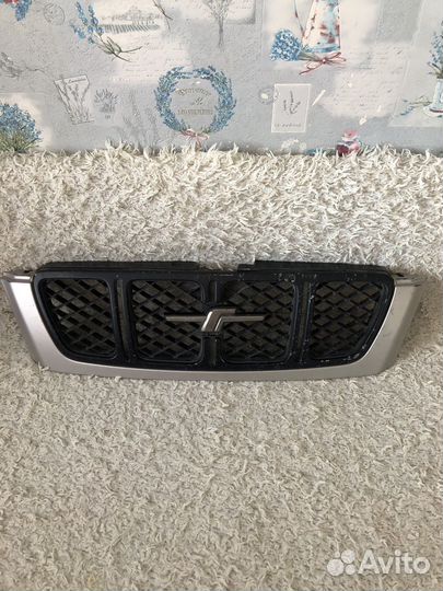 Решетка радиатора subaru forester