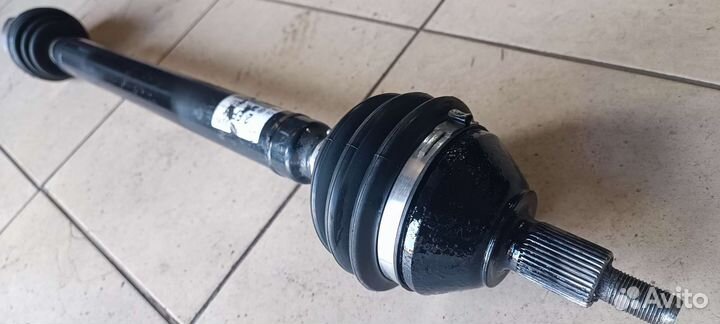 Привод передний правый