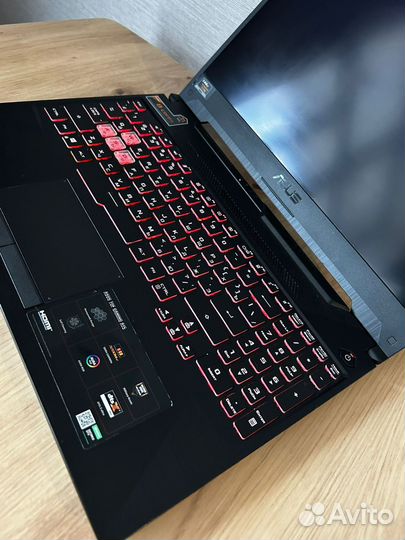 Игровой ноутбук r7 8 ядер gtx1650