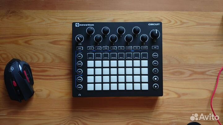 Оригинальный Novation Circuit
