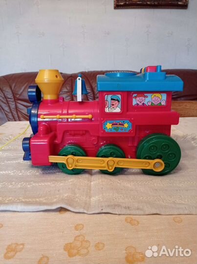Паровозик greaty музыкальный