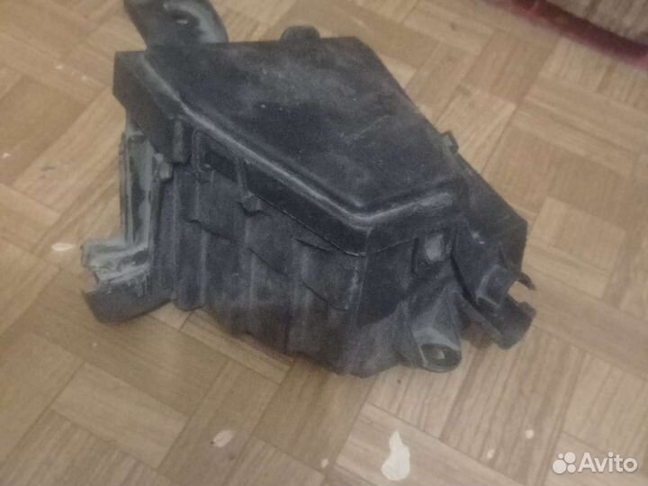 Корпус блока предохранителей рено