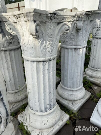 Скульптура из бетона Вазон Римский