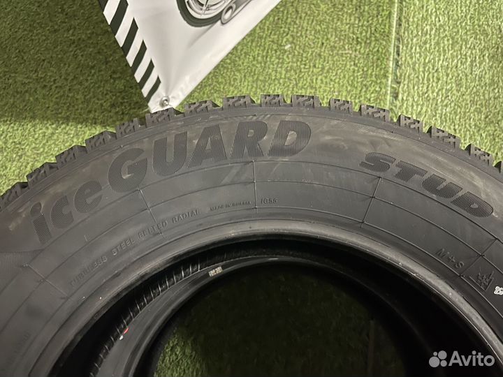Yokohama Ice Guard IG55 215/65 R16 102T