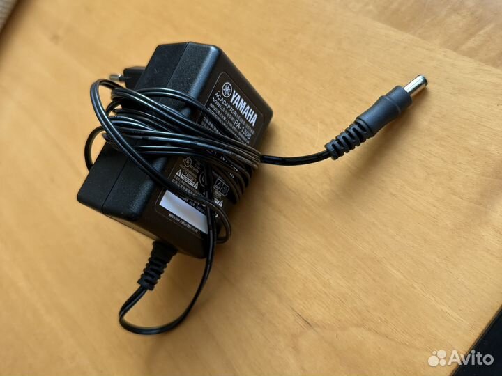 Синтезатор yamaha E223