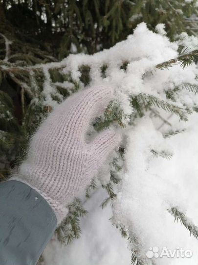 Комплект шапка и варежки