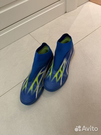 Футбольные бутсы puma