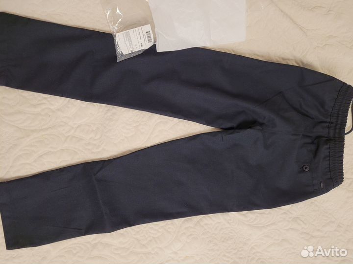 Брюки новые школьные для мальчика р-р 146 Acoola