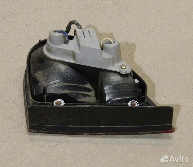 Фонарь багажника левый заз Sens