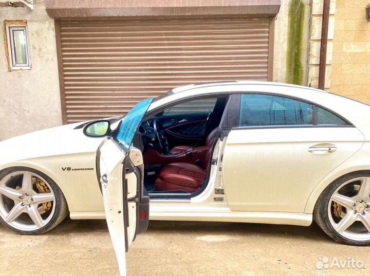 Mercedes-Benz CLS-класс 5.0 AT, 2005, 200 000 км