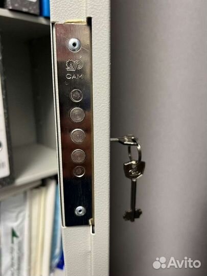 Вскрытие замков,дверей,автомобилей,замена замков