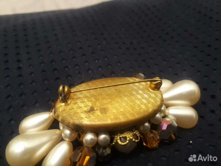 Винтажная брошь