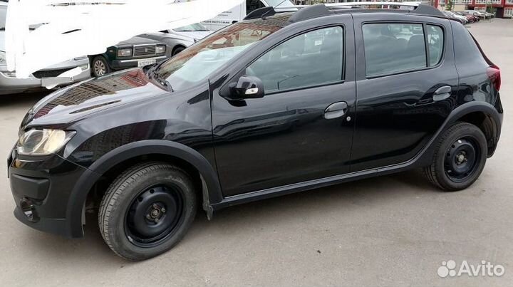Renault Sandero Stepway 1.6 AT, 2017, 101 000 км
