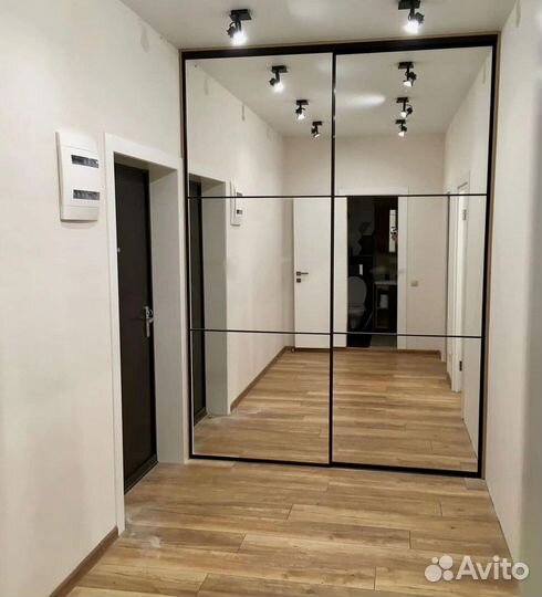 Шкаф в прихожую