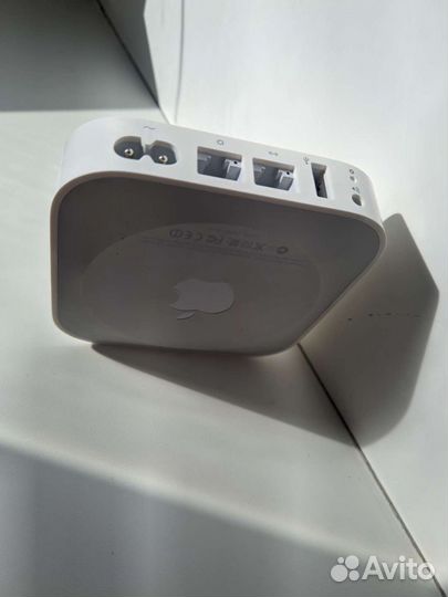Apple Airport Express (2-го поколения) Американец