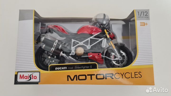 Модель мотоцикла Maisto Ducati Streetfighter S