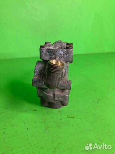 Магнитн клапан ABS байонетDIN scania R380