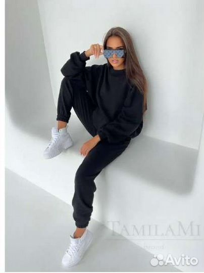 Спортивный костюм женский новый