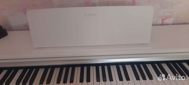 Цифровое пианино yamaha YDP 144 объявление продам