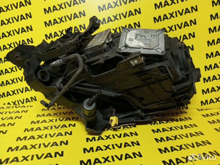 Фара правая Audi A4 B8 CDH 2010