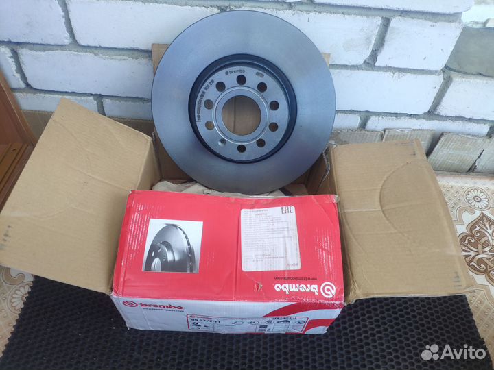 Тормозные диски передние 312мм Brembo 09977211