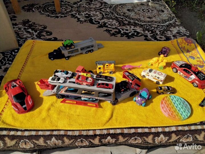 Автовоз трехуровневый