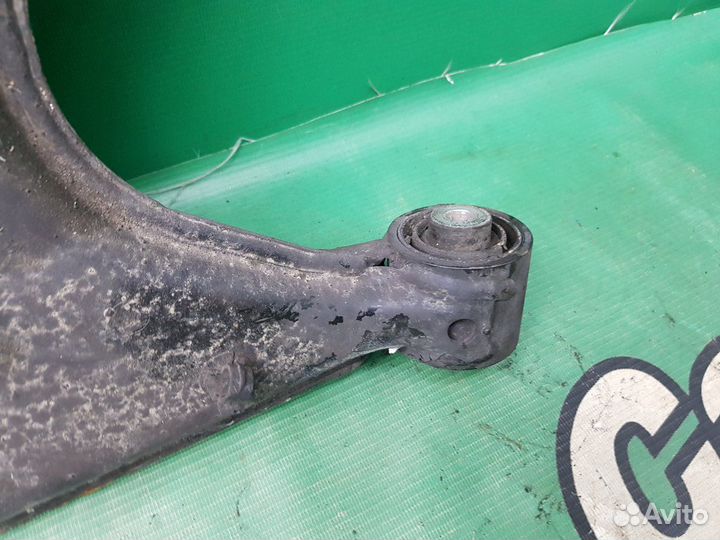 Рычаг подвески нижний задний левый Bmw 7 E38