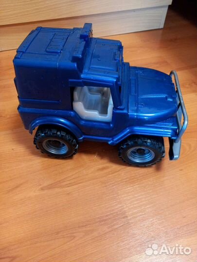 Внедорожник детский