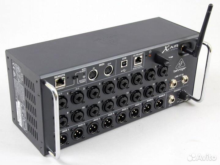 Behringer xr18