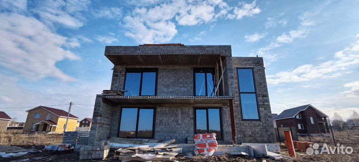 Раздвижные окна, двери, входные группы