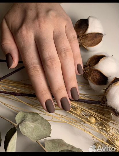 Мастер маникюра и педикюра