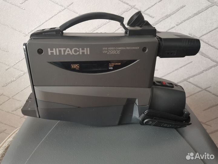 Видеокамера hitachi VM-2980E