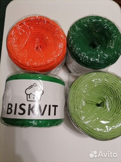 Трикотажная пряжа для вязания Biskvit