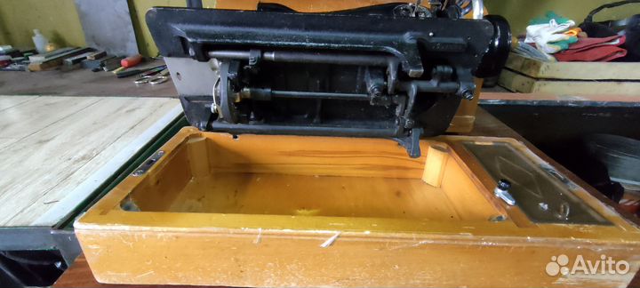 Швейная машинка Подольск СССР 1958г