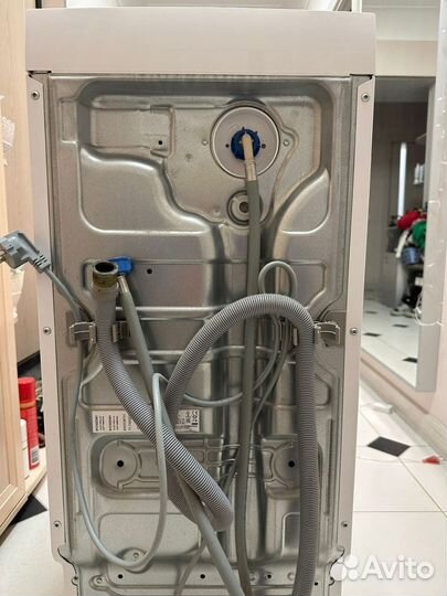 Стиральная машинка бу Electrolux EWT 1066ESW