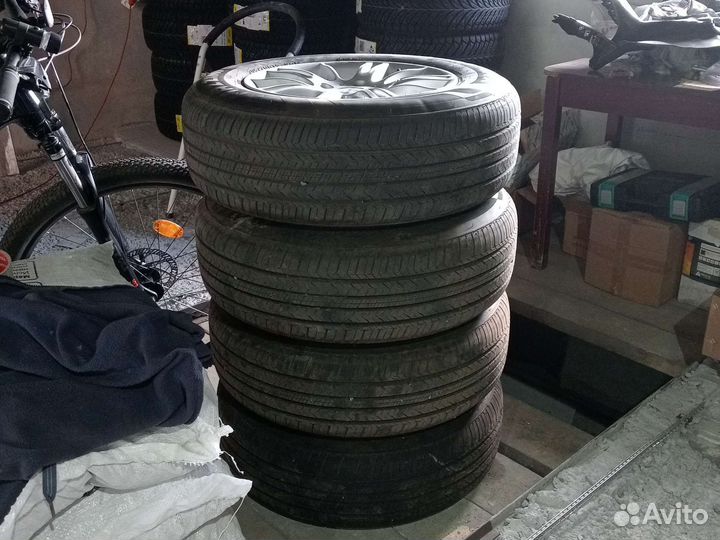 R15 Mazzini Cruise HTX 205/70, PCD 5x120 DIA 74.1