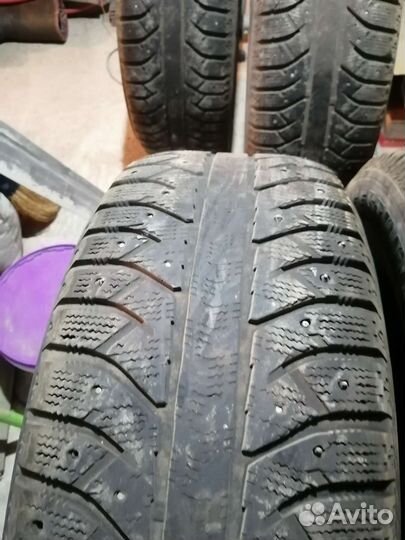 Bridgestone Ice Cruiser 7000 265/65 R17 116T