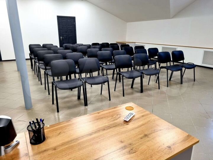 Аренда офисного места, 340 м²