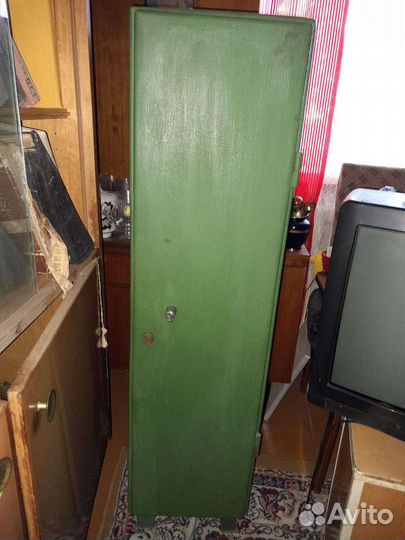 Сейф металлический