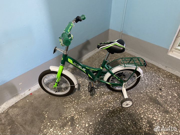 Четырехколесный велосипед