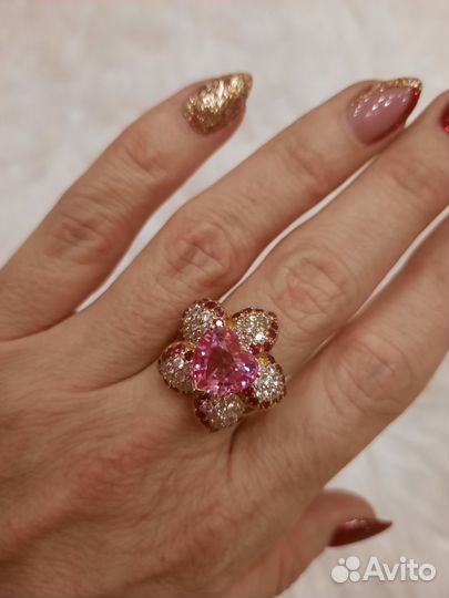 Серебряное кольцо с розовым топазом