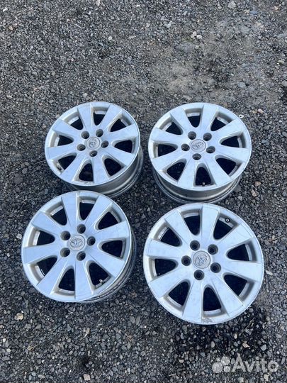 Комлект дисков тойота Камри R16
