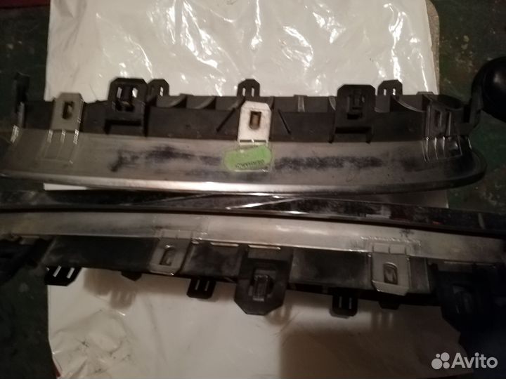 Решетка радиатора BMW E 60 /61 оригинал