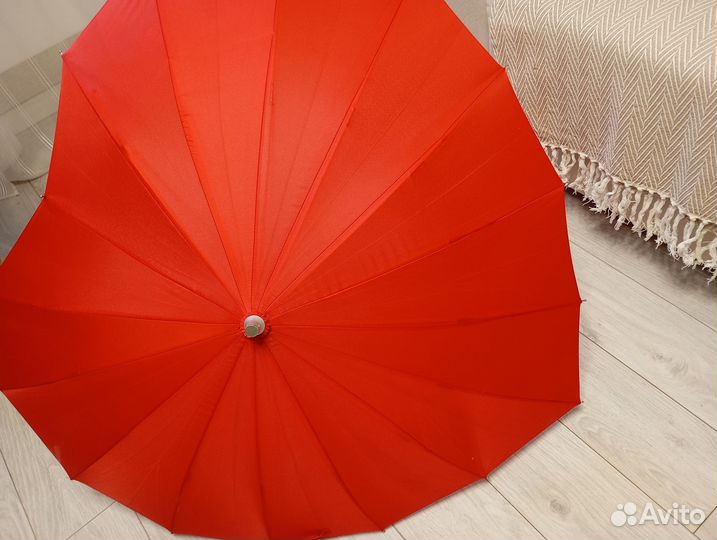 Зонтик в форме сердечка