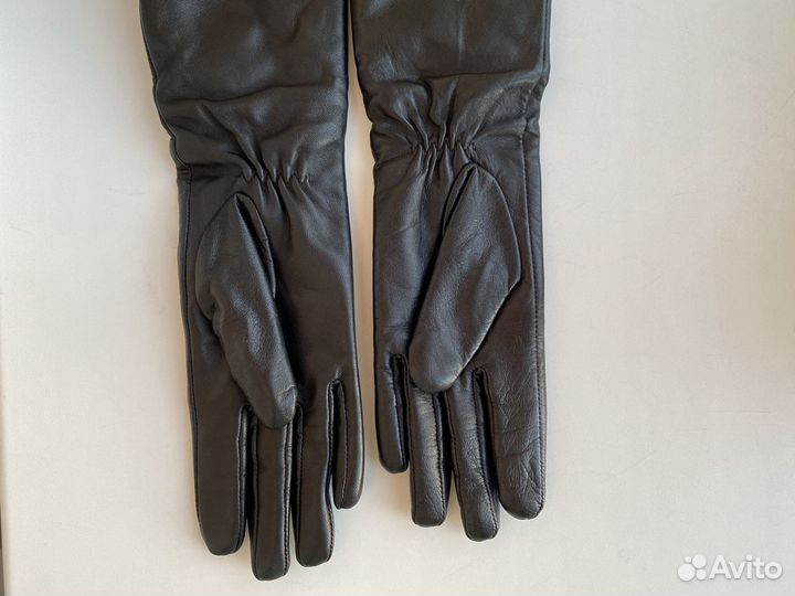 Перчатки женские кожаные новые