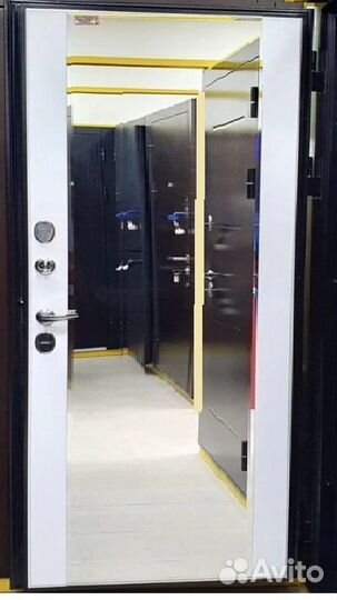 Дверь входная 11см «Изотерма-Зеркало» уличная