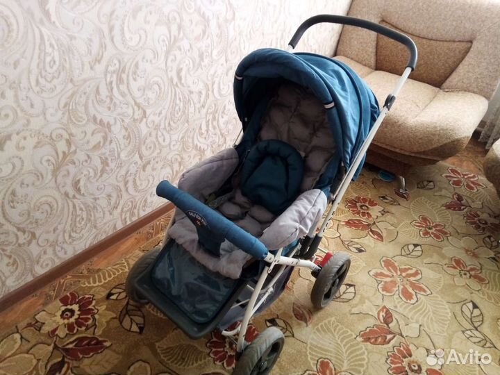 Прогулочная коляска 3 в 1 бу