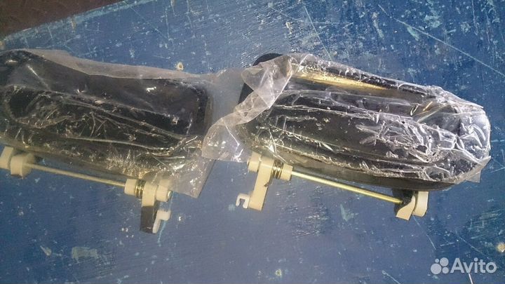 Дэу нексия 2. Ручка двери предняя левая,правая