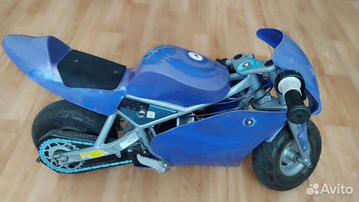 Электрический мотоцикл Razor Pocket Rocket