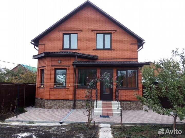 Каменщики, бетонщики, строители прораб